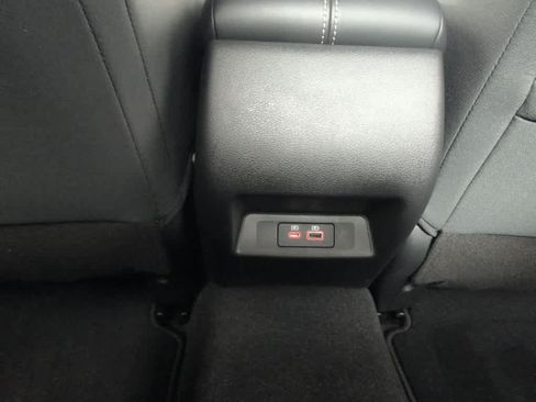 Used 2023 Nissan Altima 2.5 SV w/ SV Premium Package FWD image 18