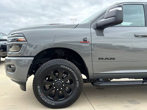 New 2026 RAM 2500 Laramie AWD/4WD image 5