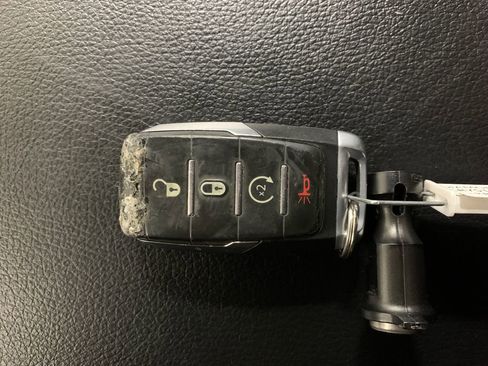 Used 2020 RAM 1500 Big Horn image 18