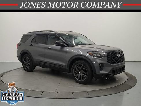 Used 2025 Ford Explorer ST-Line w/ ST-Line Street Pack AWD/4WD image 1