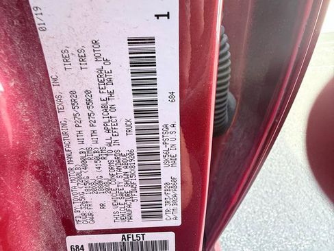 Used 2019 Toyota Tundra SR5 image 18