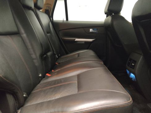 Used 2014 Ford Edge Limited w/ Driver Entry Package FWD image 19