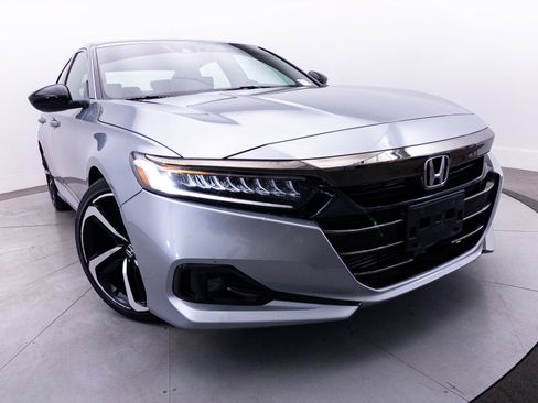 Used 2022 Honda Accord Sport image 4