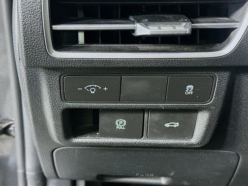 Used 2024 Hyundai Sonata SEL FWD image 17