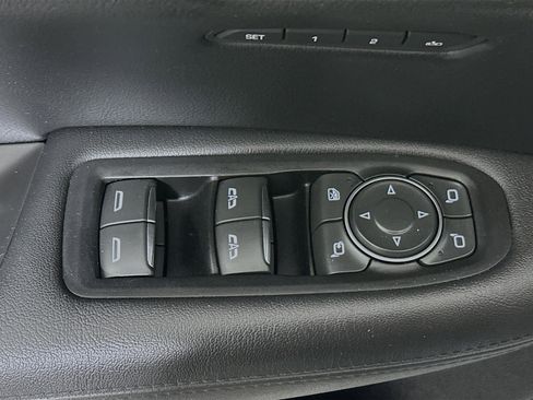 Used 2018 Cadillac XT5 Premium Luxury image 14