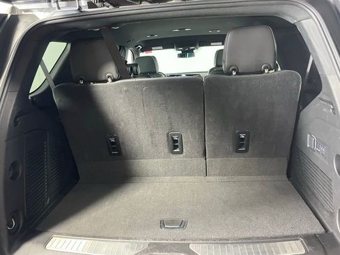 Used 2025 Chevrolet Tahoe Premier image 28