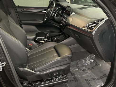 Used 2024 BMW X3 xDrive30i w/ Convenience Package image 12