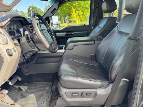 Used 2016 Ford F350 Lariat w/ Lariat Ultimate Package AWD/4WD image 11