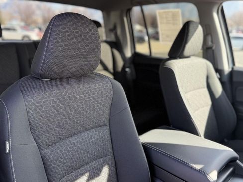 Certified 2024 Honda Ridgeline Sport image 38