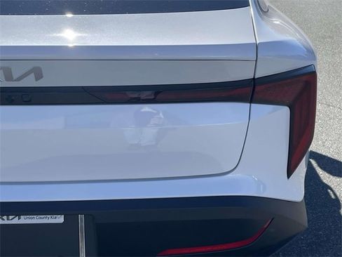 New 2025 Kia K4 LXS image 11