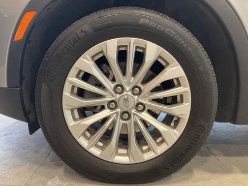 Used 2024 Cadillac XT4 Luxury image 9