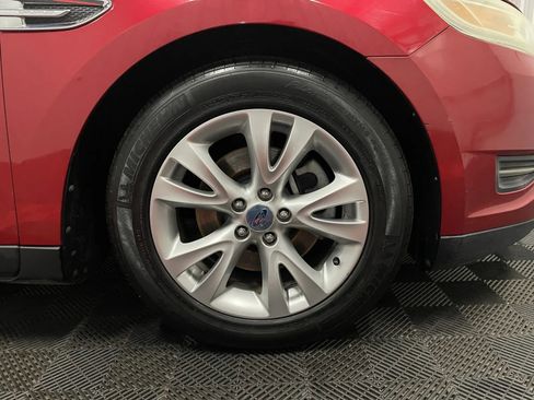 Used 2010 Ford Taurus SEL image 20