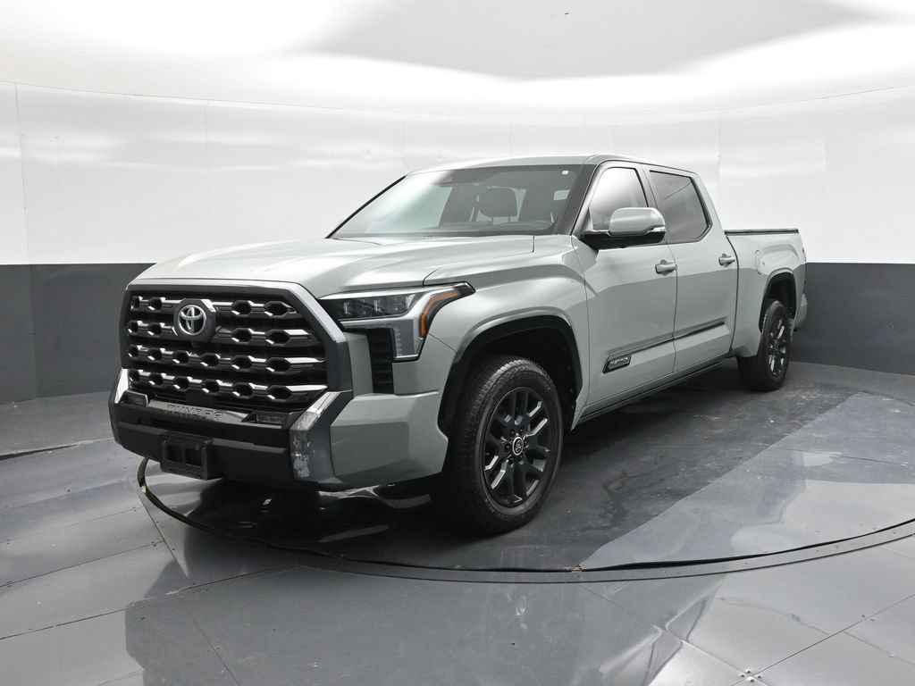 Used 2024 Toyota Tundra Platinum AWD/4WD image 34
