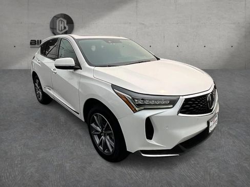 Used 2023 Acura RDX AWD w/ Technology Package image 4