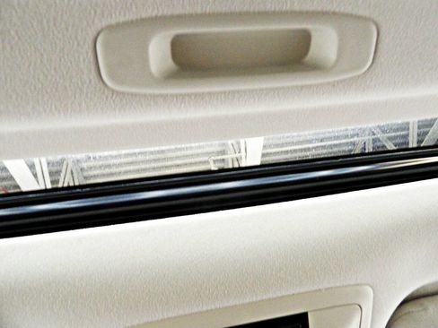 Used 2018 Lexus GX 460 Premium w/ Premium Package image 20