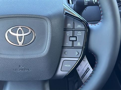New 2026 Toyota Prius SE image 28