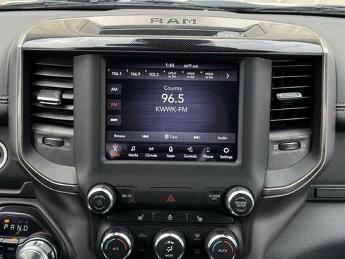 Used 2020 RAM 1500 Sport w/ Night Edition image 3