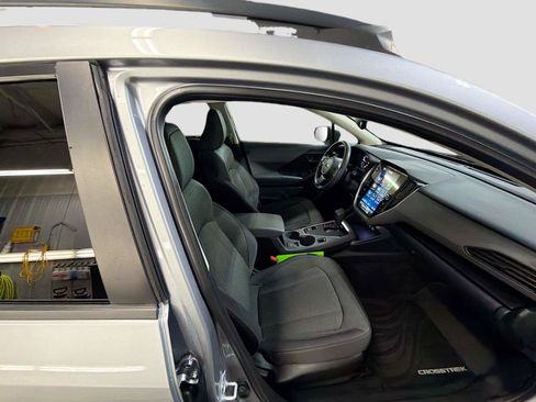 Used 2024 Subaru Crosstrek 2.0i Premium w/ Crosstrek Mirror Package AWD/4WD image 24