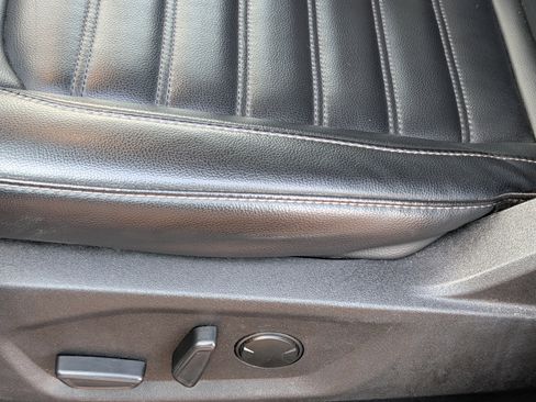 Certified 2023 Ford Edge SEL image 11