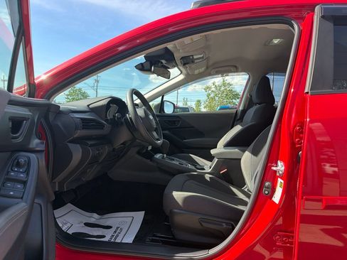Used 2025 Subaru Crosstrek 2.5i Premium AWD/4WD image 19