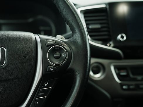 Used 2023 Honda Ridgeline RTL-E image 35