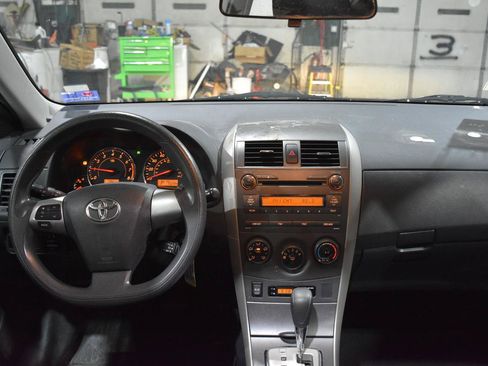 Used 2011 Toyota Corolla S FWD image 11