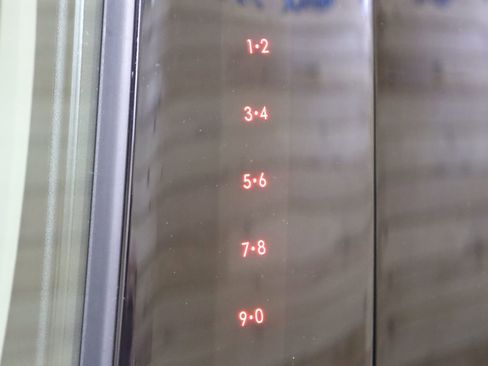 Used 2020 Ford Explorer Limited AWD/4WD image 17