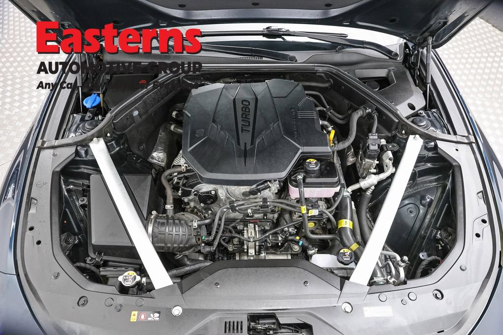 Used 2025 Genesis G70 2.5T RWD image 8