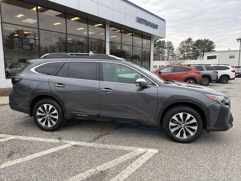 Used 2023 Subaru Outback Touring XT image 10