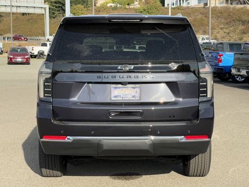 New 2026 Chevrolet Suburban LT w/ Comfort Package image 4