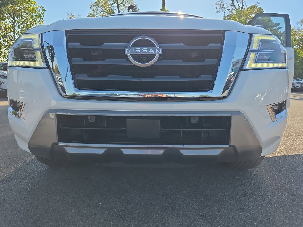 Used 2022 Nissan Armada Platinum w/ Captain's Chairs Package AWD/4WD image 38