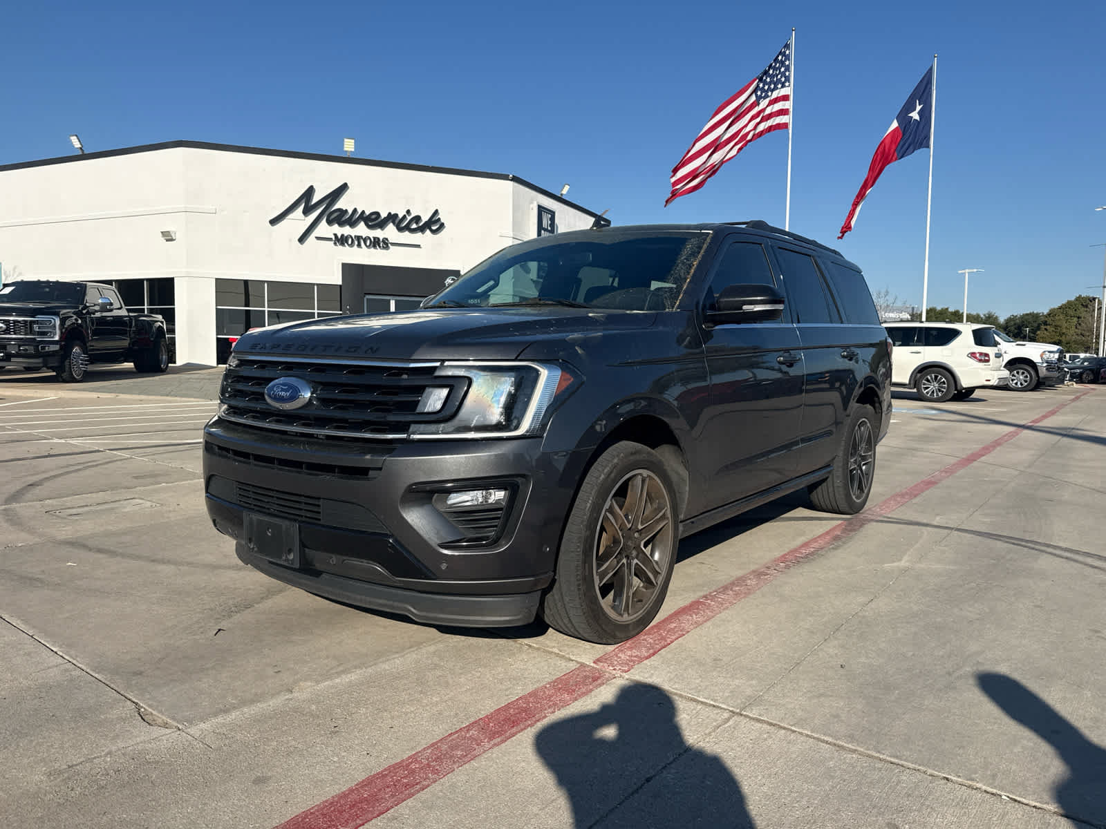 Used 2020 Ford Expedition Limited w/ Equipment Group 303A RWD image 1