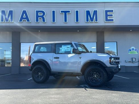 New 2026 Ford Bronco 2-Door w/ Sasquatch Package image 4