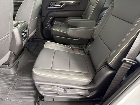 New 2026 GMC Yukon Elevation image 20