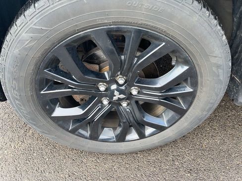 Used 2019 Mitsubishi Outlander Sport ES image 5