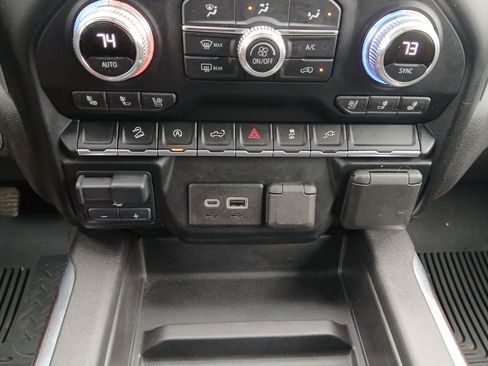 Used 2021 GMC Sierra 1500 SLT image 24