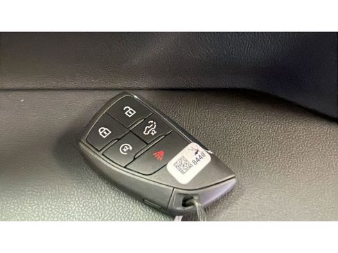 Used 2024 GMC Sierra 1500 SLT w/ SLT Premium Plus Package image 18