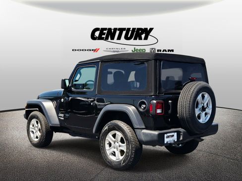 Used 2020 Jeep Wrangler Sport AWD/4WD image 6