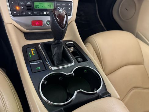 Used 2012 Maserati GranTurismo S image 26