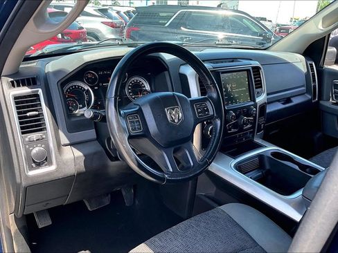 Used 2020 RAM 1500 Classic SLT w/ Luxury Group RWD image 17