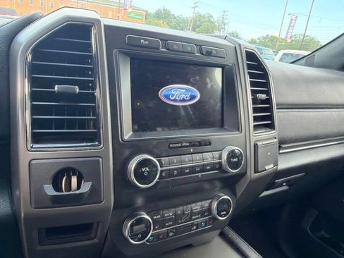 Used 2020 Ford Expedition XLT w/ Equipment Group 202A RWD image 9