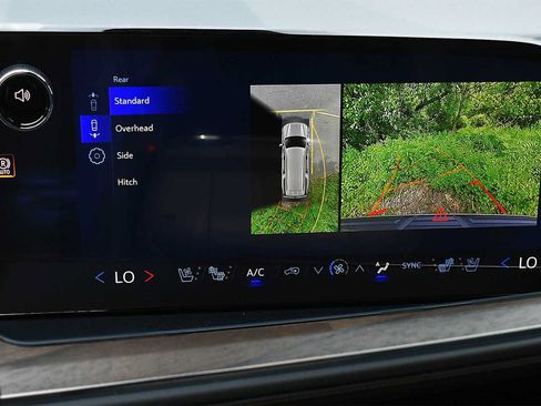 New 2026 Chevrolet Suburban High Country AWD/4WD image 23