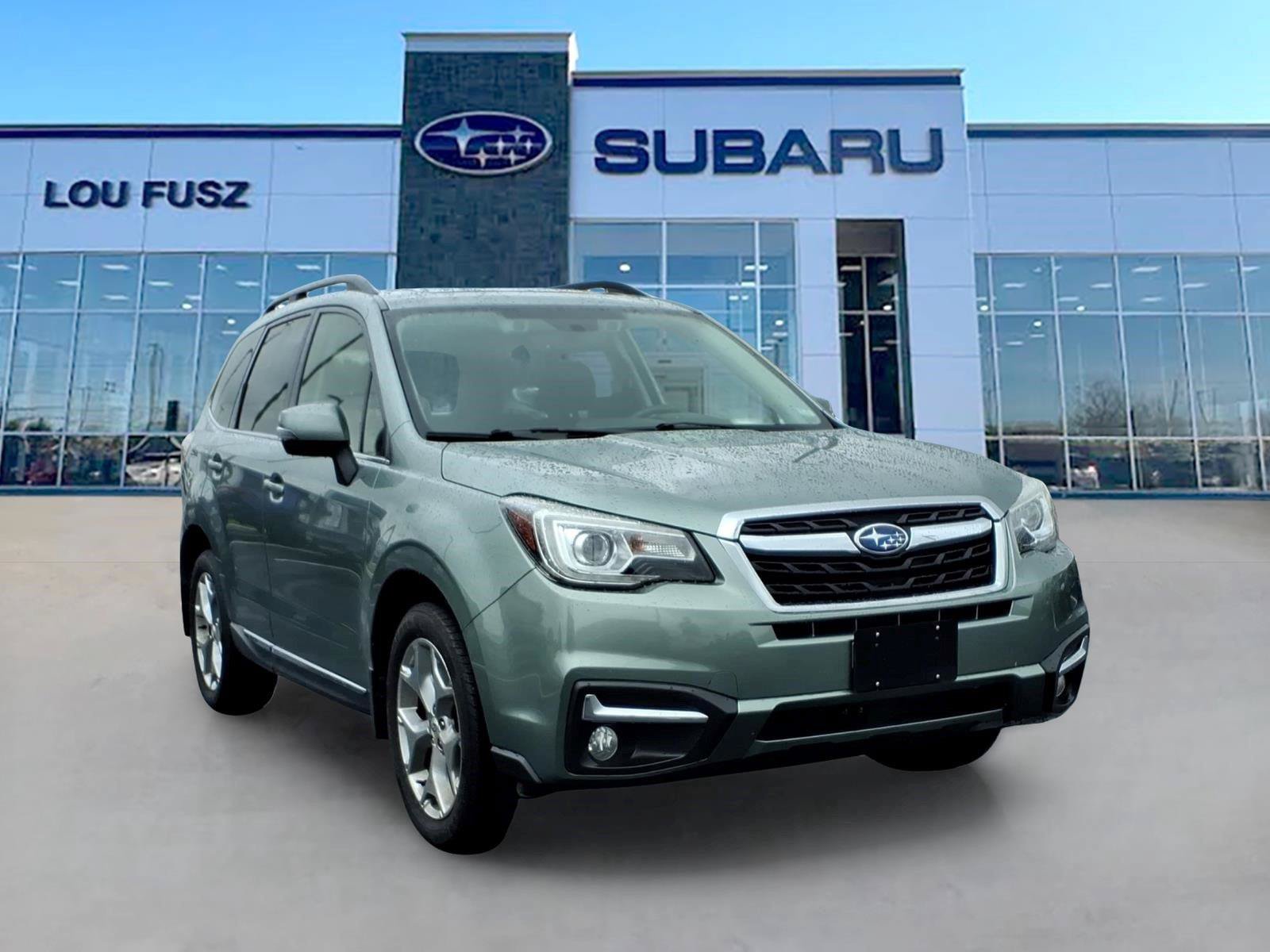 Used 2017 Subaru Forester 2.5i Touring AWD/4WD image 1