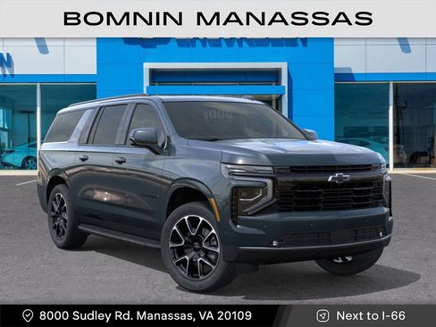New 2026 Chevrolet Suburban RST image 8