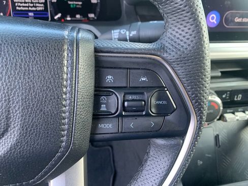 Used 2024 Toyota Tacoma TRD Sport w/ TRD Sport Upgrade Package AWD/4WD image 28