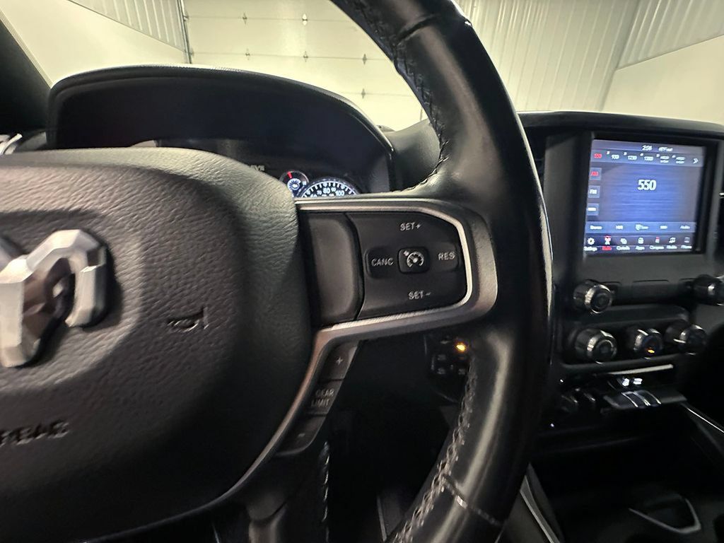 Used 2019 RAM 1500 Big Horn AWD/4WD image 37