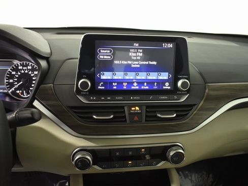 Certified 2023 Nissan Altima 2.5 SV image 19