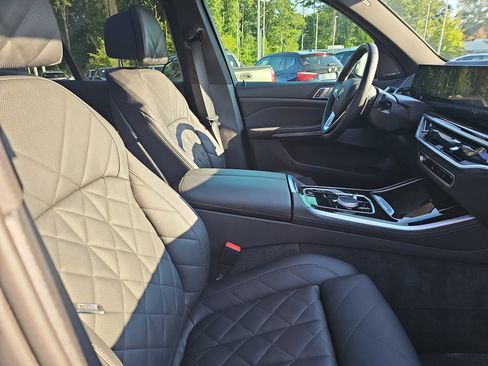 Used 2024 BMW X5 sDrive40i w/ Premium Package RWD image 10
