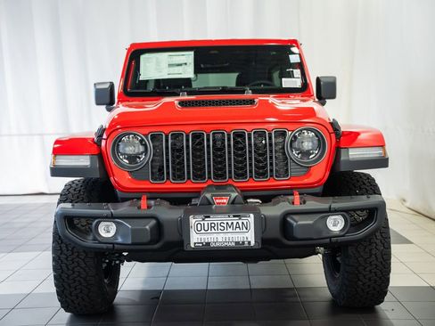New 2026 Jeep Wrangler Unlimited Rubicon AWD/4WD image 2