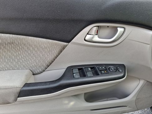 Used 2015 Honda Civic LX image 12